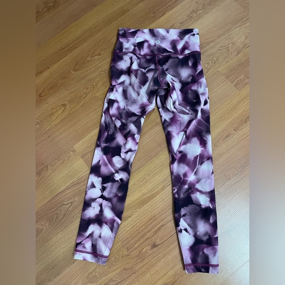 LULULEMON Wunder Under High Rise Leggings and Invigorate Bra Matching Set - Picture 8 of 10
